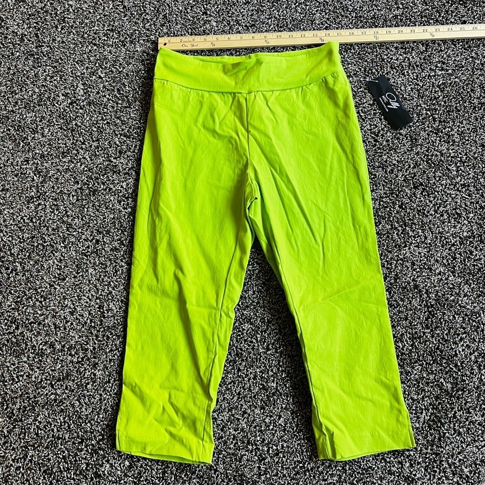 Vibrant Green and Orange Women's Capris - Picture 4 of 7